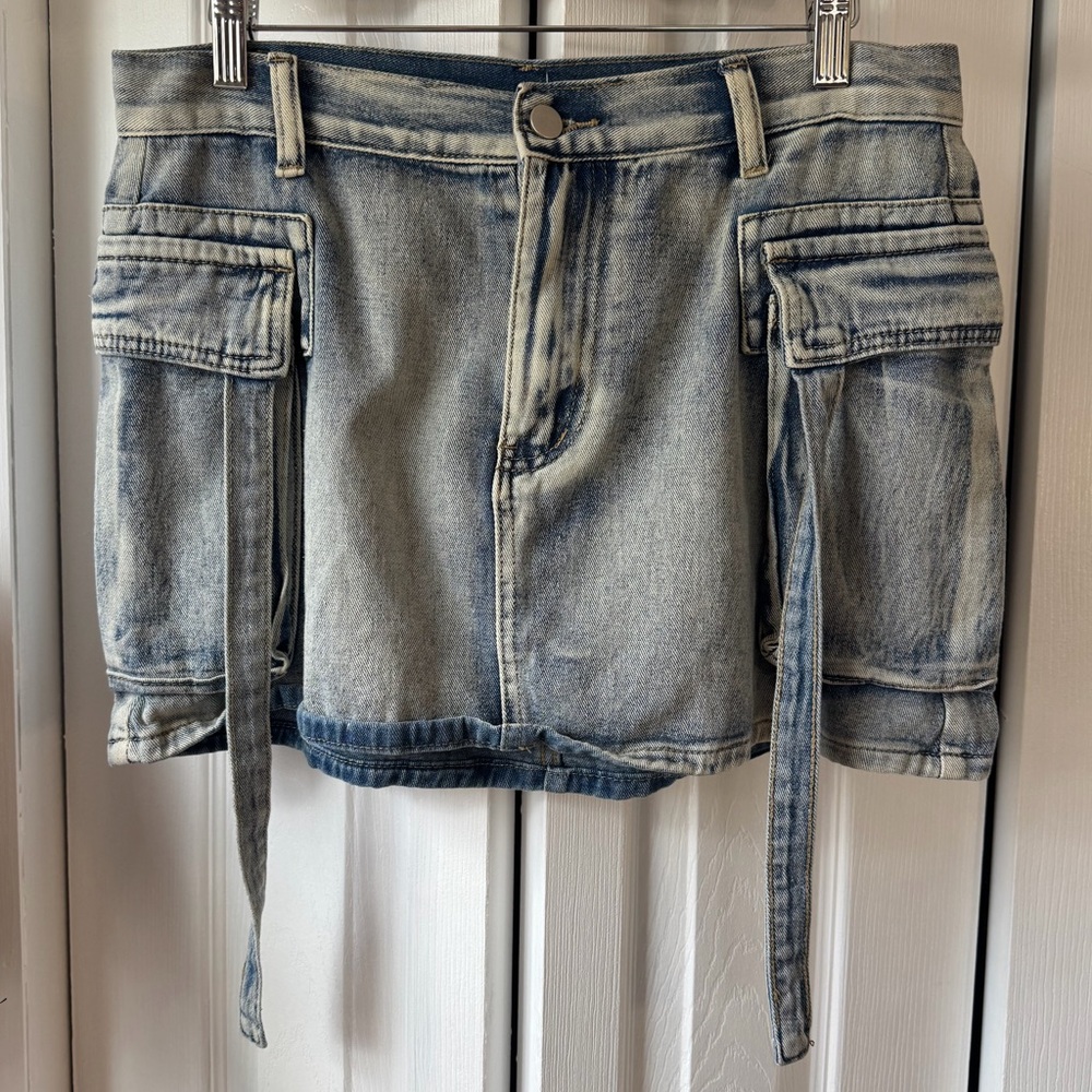Denim Mini Skirt with Utility Pockets - Light Wash Blue